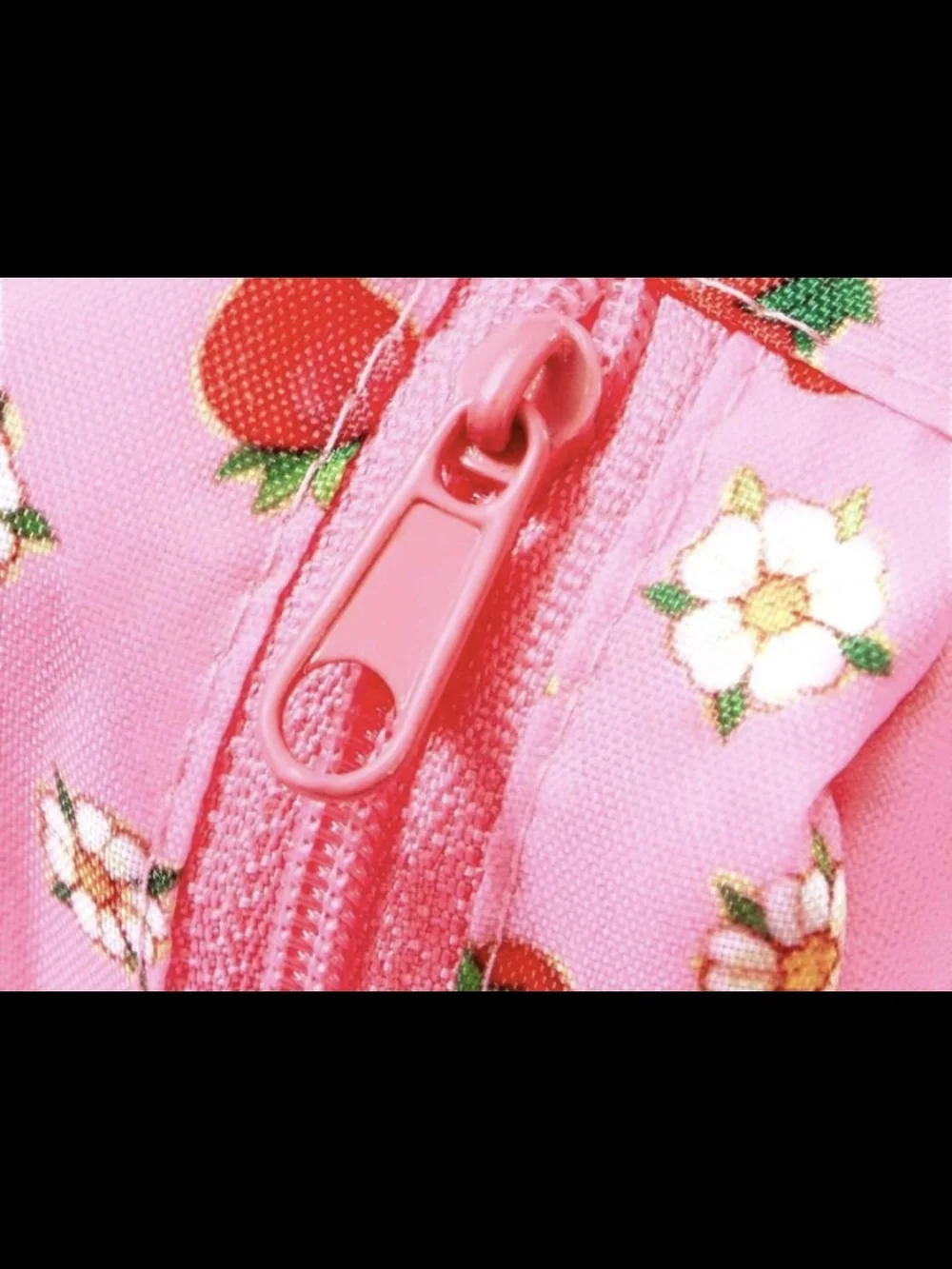 PINK STRBRY ONLY Strawberry Shortcake Square Pouch Personal Bag Makeup Bag